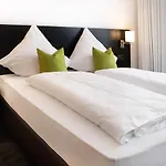 Hor By Wmm Hotel *