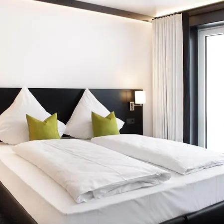 Hor By Wmm Hotel *